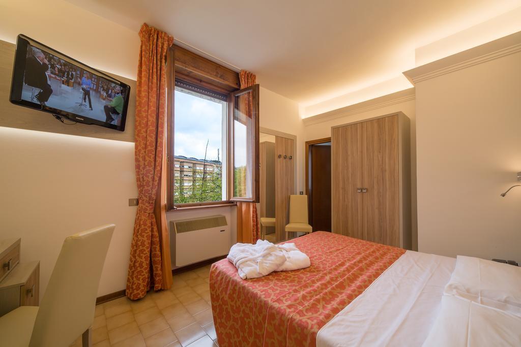 Hotel Carancini Salsomaggiore Terme Exterior photo