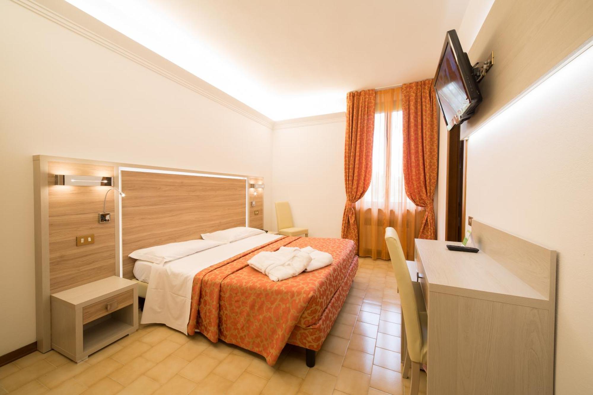 Hotel Carancini Salsomaggiore Terme Exterior photo